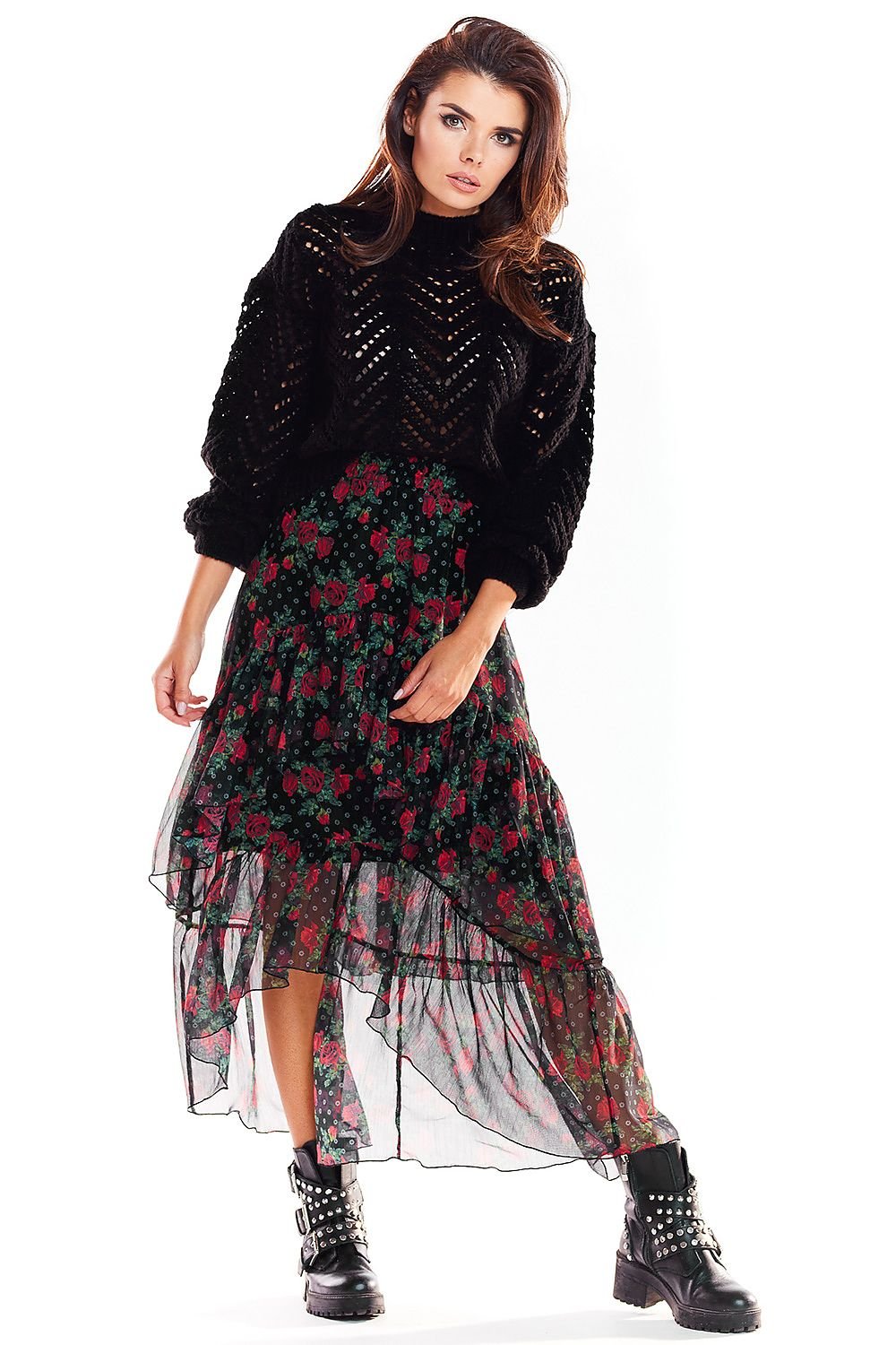 Jupe longue bohème à motif floral avec transparence pour un style féminin et tendance, parfait pour une tenue décontractée chic.