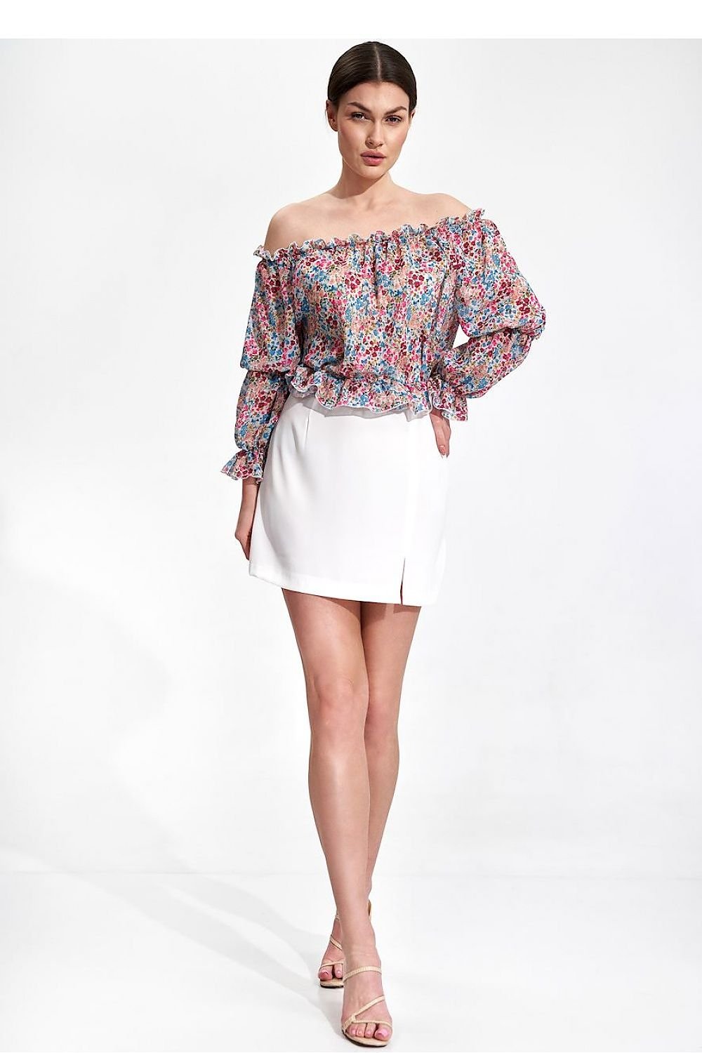 Jupe blanche mini-jupe fendue droite élégante pour femmes, style tendance et moderne, idéale pour sorties casual ou soirées.